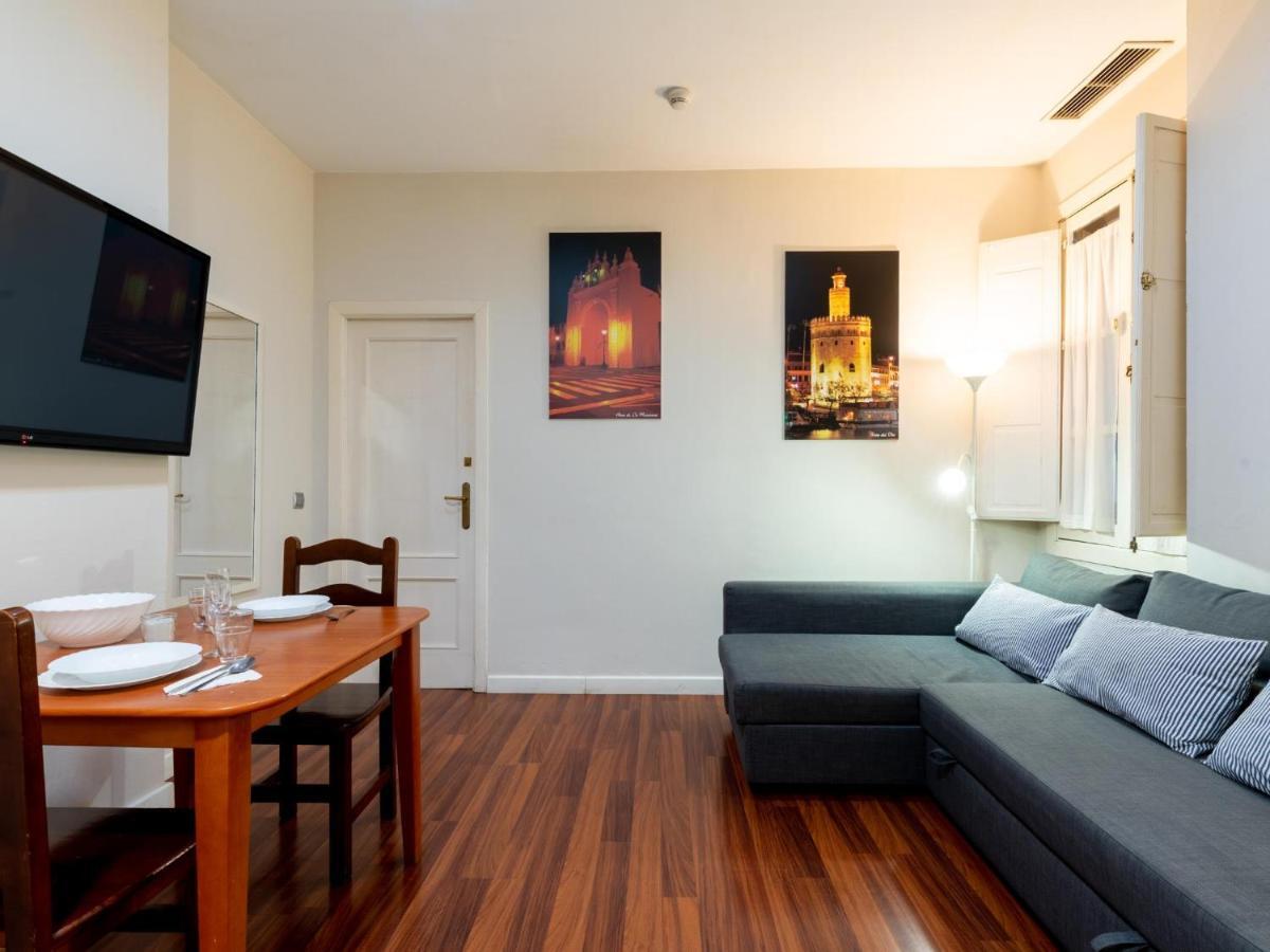 شقة Holi-Rent Lumbreras إشبيلية المظهر الخارجي الصورة
